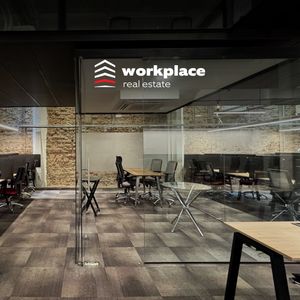 - Alquiler -oficina - Cowork - Todo Incluido - Tres Cruces-
