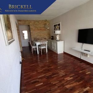 Venta  Apartamento Pocitos Al Frente 3 Dormitorios Con Terraza