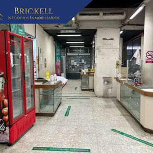 Local Comercial En Venta Centro Con 3 Pisos Y 4 Baños Garage