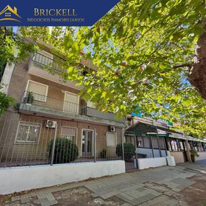 Venta Apartamento 3 Dormitorios En La Blanqueada – Patio, Parrillero Y Azotea