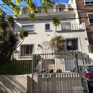 Casa En Bosch Y Ponce! De Categoria! 7 Dorm- 5 Baños. Pisc-bbcoa-gjes 