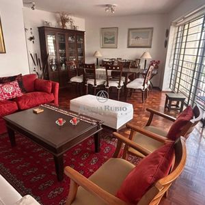 Cavia Y Roque Graseras. Balcon. Estar. Suite. Garaje Fijo. Gc$18.000 Con Losa Y Port