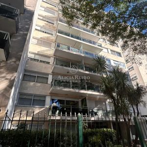 Apartamento En Venta En Villa Biarritz – 3 Dormitorios, Suite Y Garaje Fijo