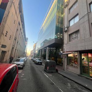 Oficina En Venta (no Admite Vivienda) En Ciudad Vieja