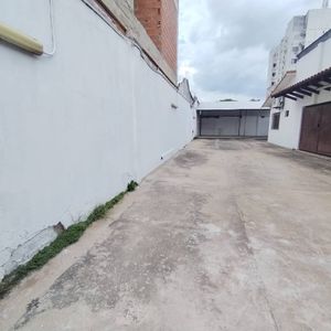 Galpón En Alquiler Av. Alemana Y 2do Anillo