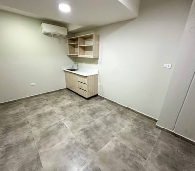 Monoambiente En Alquiler, Centro