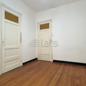 Apartamento En Alquiler / La Blanqueada - Inmobiliaria Lars