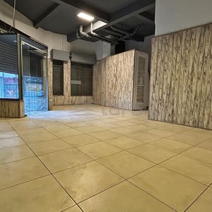 Local Comercial En Alquiler / Cordón - Inmobiliaria Lars
