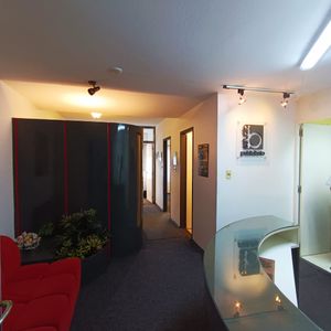 Apartamento De Lujo De Un Dormitorio: Diseño Impecable, Modernidad Exquisita Y Ubicación Privilegiada Para Un Estilo De Vida Sofisticado.