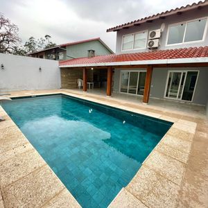 Casa En Venta En Condominio Barcelo. Zona Norte