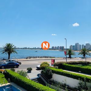 Hermoso Apartamento En Primera Línea Ubicado En El Puerto