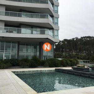 Apartamento En Venta, Brava, Punta Del Este, 3 Dormitorios.