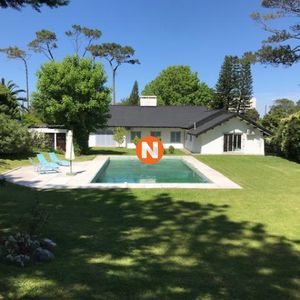 Casa En Venta En Playa Mansa