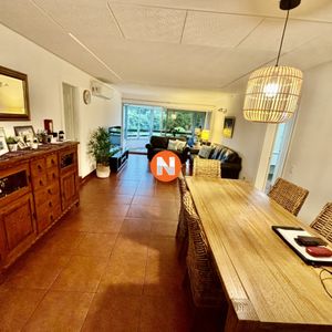 Hermoso Apartamento Reciclado De 3 Dormitorios - Punta Del Este