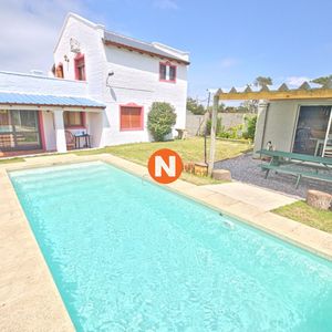 Casa En Alquiler En Manantiales Con Piscina Climatizada