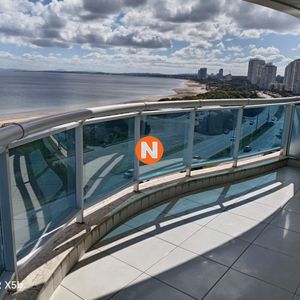 Apartamento En Venta Y Alquiler, Mansa, Punta Del Este, 3 Dormitorios.