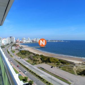 Apartamento En Alquiler, Mansa, Punta Del Este, 3 Dormitorios.