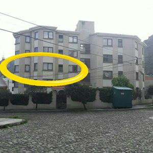 Soleado, Amplio Y Bonito Departamento En Achumani En Alquiler. 3 Dorm, 2 Baños.