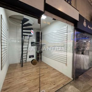 Oportunidad! Venta De Local Comercial En Galería Del Virrey! Inm,atlántida.