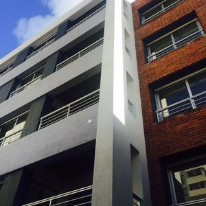 Venta De Ambiente Av. Rivera Y Soca, Pocitos Con Límite Parque Batlle - Oportunidad