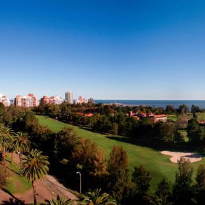 En Lo Mejor De Punta Carretas, En Primera Línea Sobre El Club De Golf De Montevideo