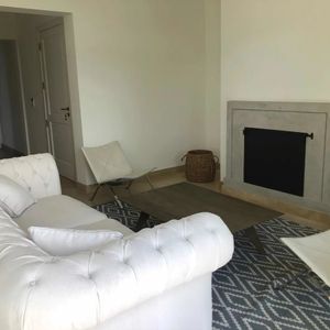 Alquiler Apartamento Centro De Carrasco 2 Dormitorios, 2 Garajes, Con Muebles Y Amenities