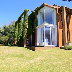Alquiler De Verano, Casa De Diseño En Manantiales A 100 Mts De Playa Bikini