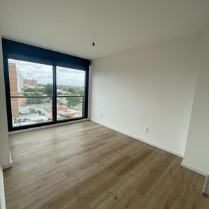 Venta Apartamentos Todos Con Terrazas En 1 Dormitorios Con Opcion A Garajes, Centro De Pocitos.  Unidad Cn Patio