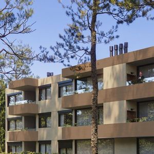 Carrasco, Complejo Cerrado Con Apartamentos Y Casas De 2 Y 3 Dormitorios A Estrenar En Zona De Colegios. Amenities