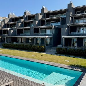 Alquiler Apartamento 4 Dormitorios En Suite Frente A Playa Montoya Pde