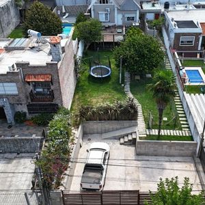 Terreno En Venta – Zona Buceo, Montevideo, Una De Las Zonas Más Demandadas De La Ciudad, Ideal Para Desarrollo Inmobiliario.