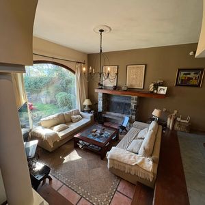 Venta De Casa 3 Dormitorios, Barbaoca Y Piscina En Parque De Miramar, Carrasco Este