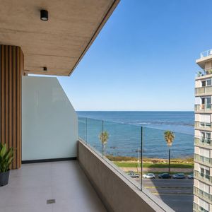 Venta Apartamento 2 Dormitorios Premium Sobre Vazquez Ledesma, Villa Biarritz A 20 Metros De La Rambla