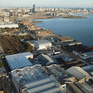 Venta Y Alquiler De Local Esquina Sobre La Rambla Portuaria