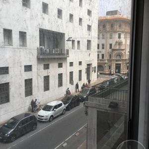 Oficina En Ciudad Vieja -  2° Piso "edificio Presidente" -