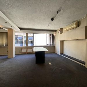 Oficina En Venta En Ciudad Vieja