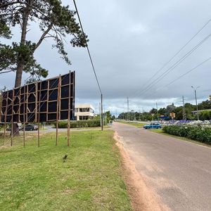 2 Terrenos Con Excelente Ubicación En Punta Del Este