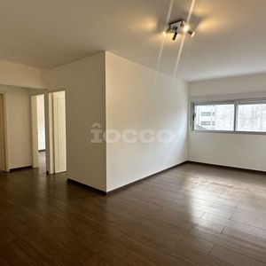 Venta De Apartamento 3 Dormitorios Contrafrente En Pocitos Con Renta