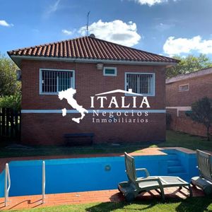Casa P. único Carrasco 3 Dor. 2 Baños Piscina Barbacoa