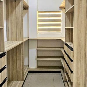 Oferta Dpto En Anticretico Edificio Versalles Zona Norte 