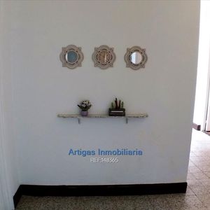 Apartamento De Tres Dormitorios