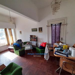 Casa De Tres Dormitorios