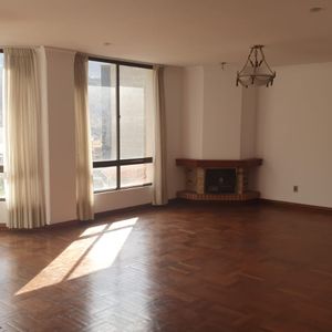 Departamento En Venta De 3 Dormitorios En Calacoto En San Miguel
