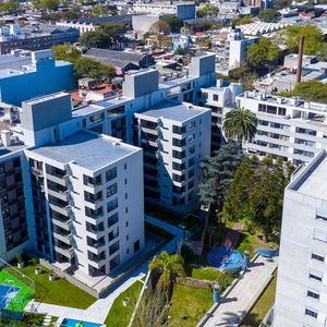 Venta Apartamento 2 Dormitorios En Excelente Ubicacion!!,