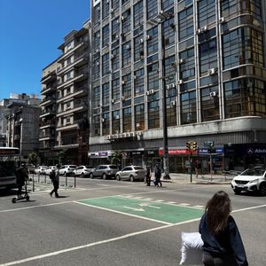 Venta Local Con Renta En 18 De Julio Y Tacuarembo!!