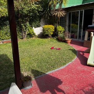 Casa En Venta C/ Cochera En Pocitos