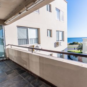 Apartamento En Alquiler C/ Cochera En Playa Mansa