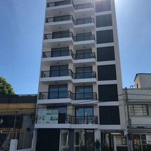 Apartamento En Alquiler C/ Cochera En La Blanqueada