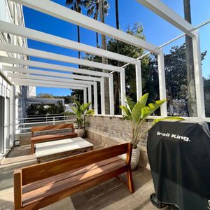 Apartamento En Alquiler C/ Cochera En Pocitos