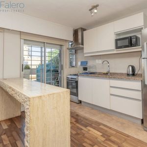 Apartamento En Alquiler C/ Cochera En Pocitos